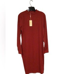 Ekouaer women's long-sleeve mock-neck sweater dress in red and textured size M